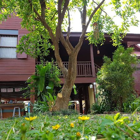 Baanwealaa Guesthouse (Adults Only) Chiang Mai Eksteriør billede