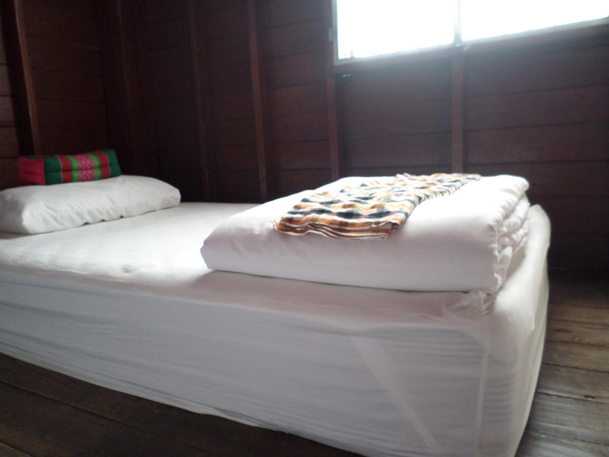 Baanwealaa Guesthouse (Adults Only) Chiang Mai Eksteriør billede